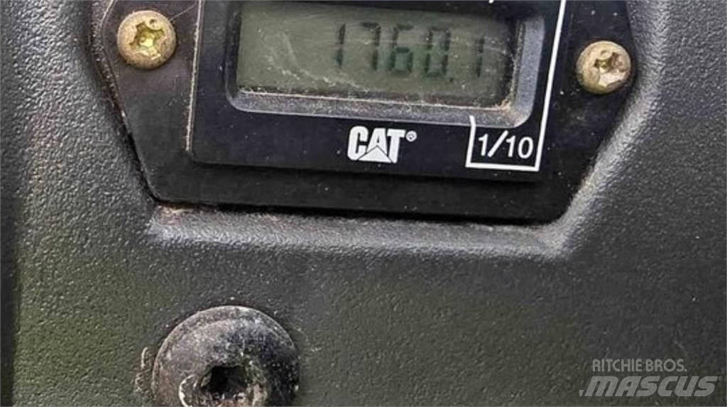 CAT 904H Naudoti ratiniai krautuvai