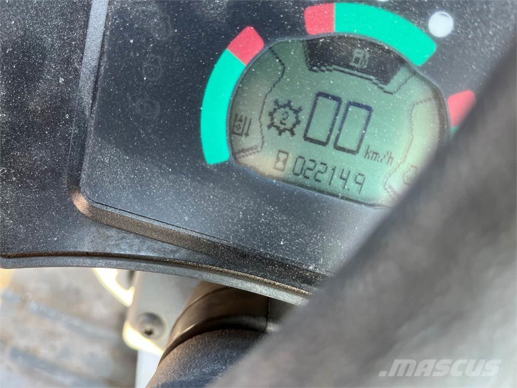 CAT 906 Naudoti ratiniai krautuvai