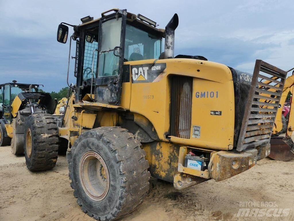 CAT 924H Naudoti ratiniai krautuvai