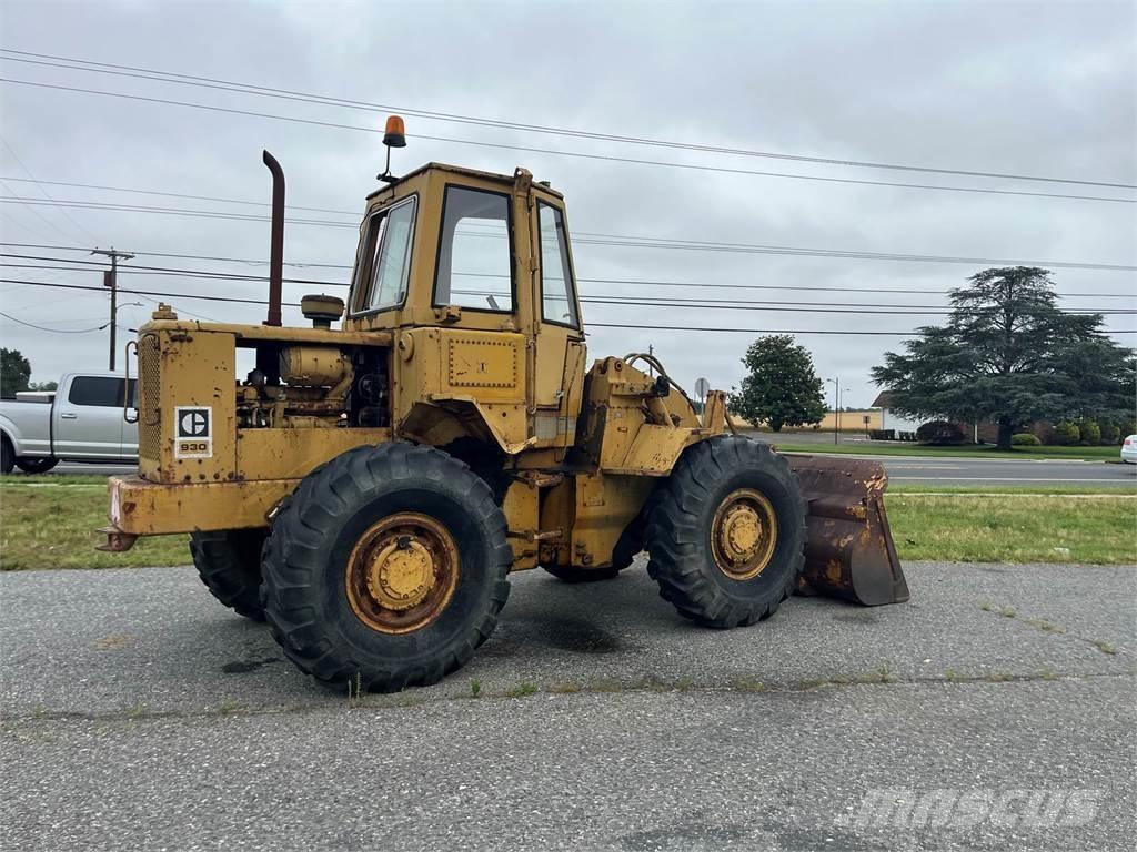 CAT 930 Naudoti ratiniai krautuvai
