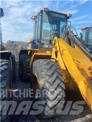 CAT 930G Naudoti ratiniai krautuvai