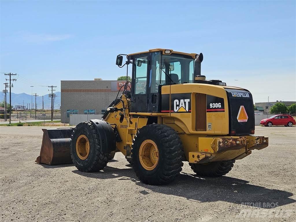 CAT 930G Naudoti ratiniai krautuvai