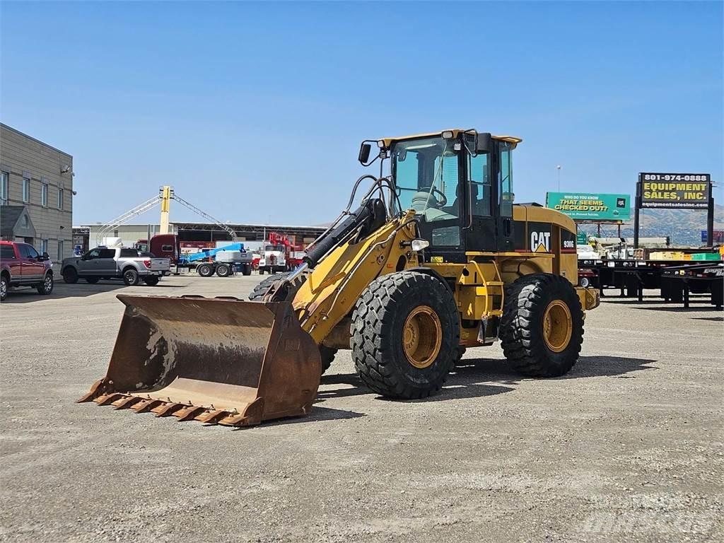 CAT 930G Naudoti ratiniai krautuvai