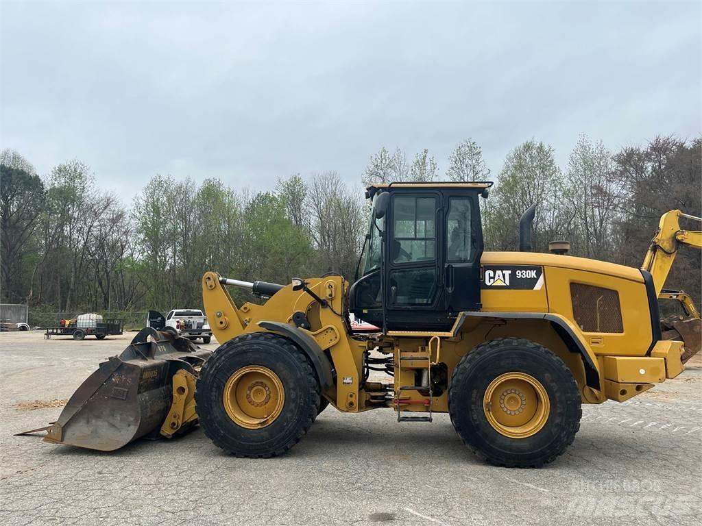 CAT 930K Naudoti ratiniai krautuvai