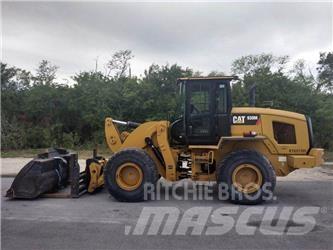CAT 930M Naudoti ratiniai krautuvai