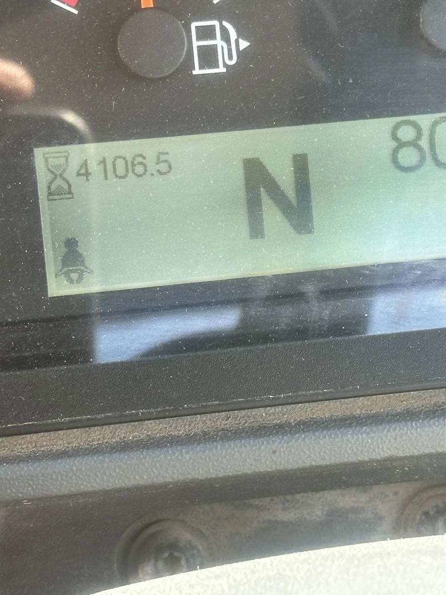 CAT 930M Naudoti ratiniai krautuvai