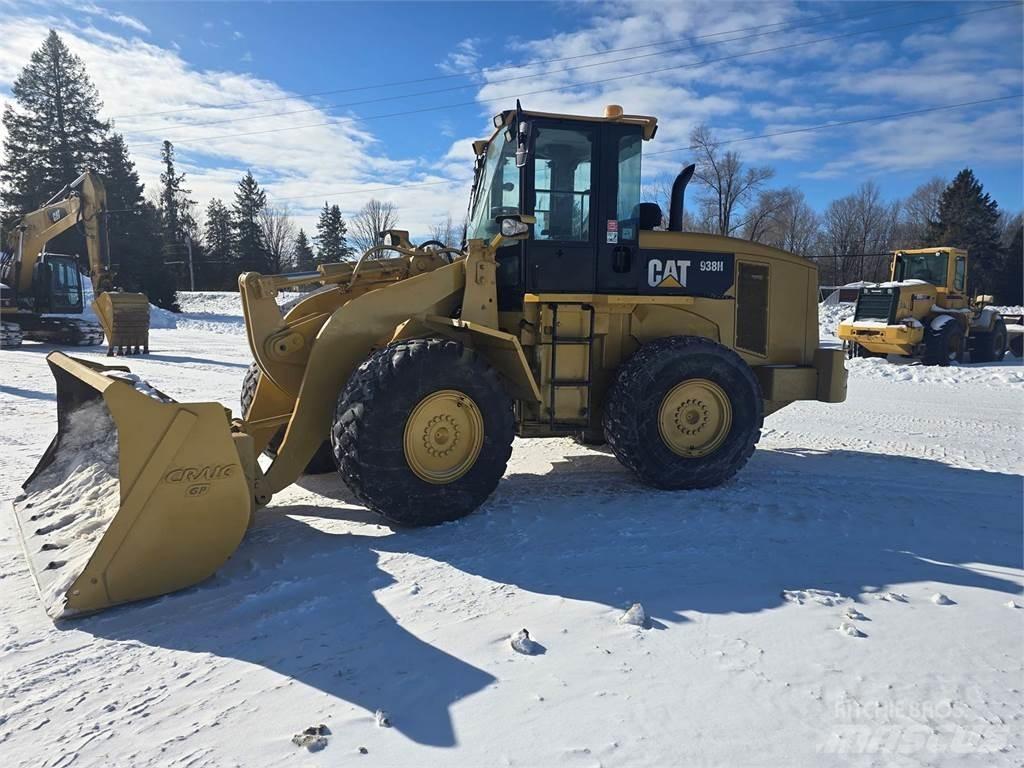 CAT 938H Naudoti ratiniai krautuvai