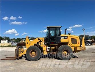 CAT 938M Naudoti ratiniai krautuvai