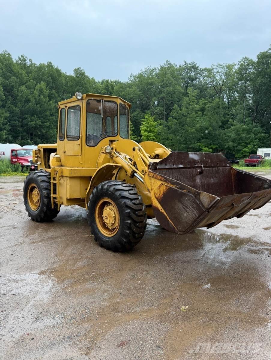 CAT 950 Naudoti ratiniai krautuvai