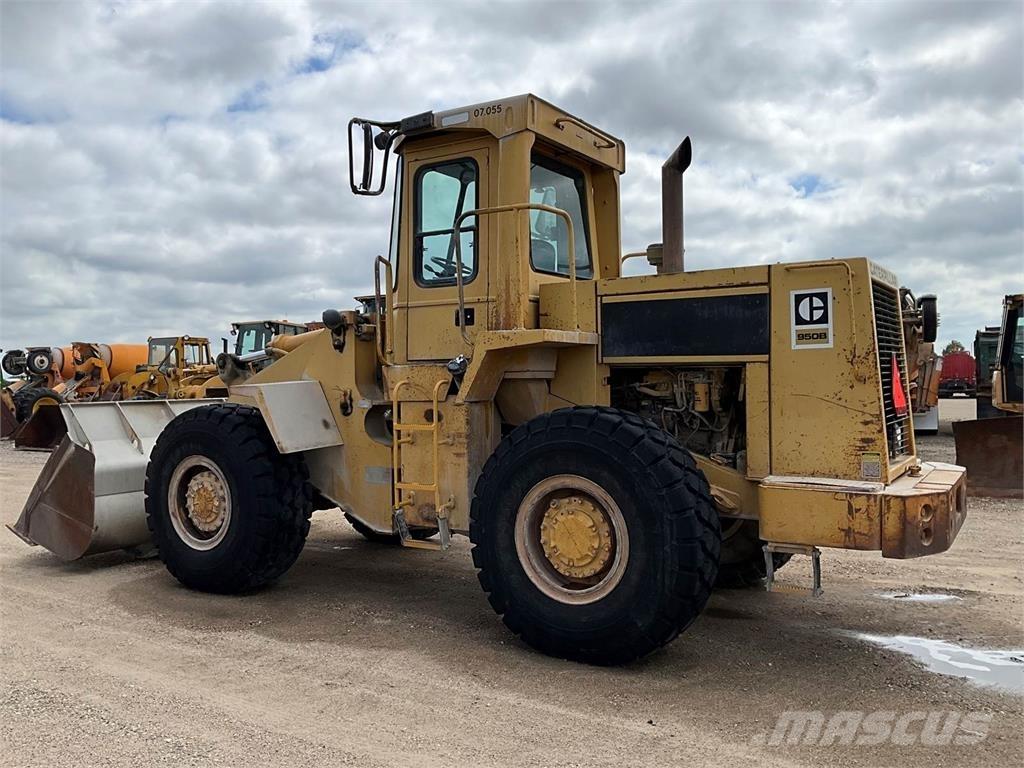 CAT 950B Naudoti ratiniai krautuvai