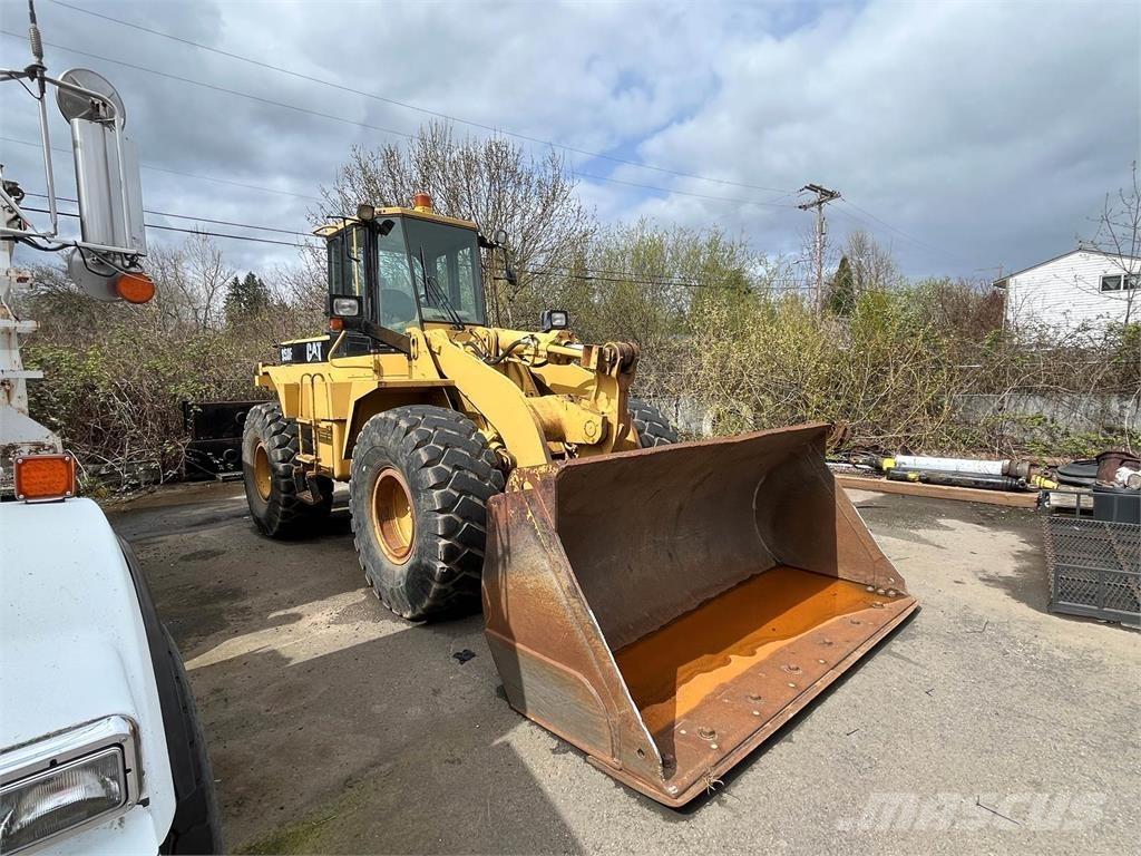 CAT 950F Naudoti ratiniai krautuvai