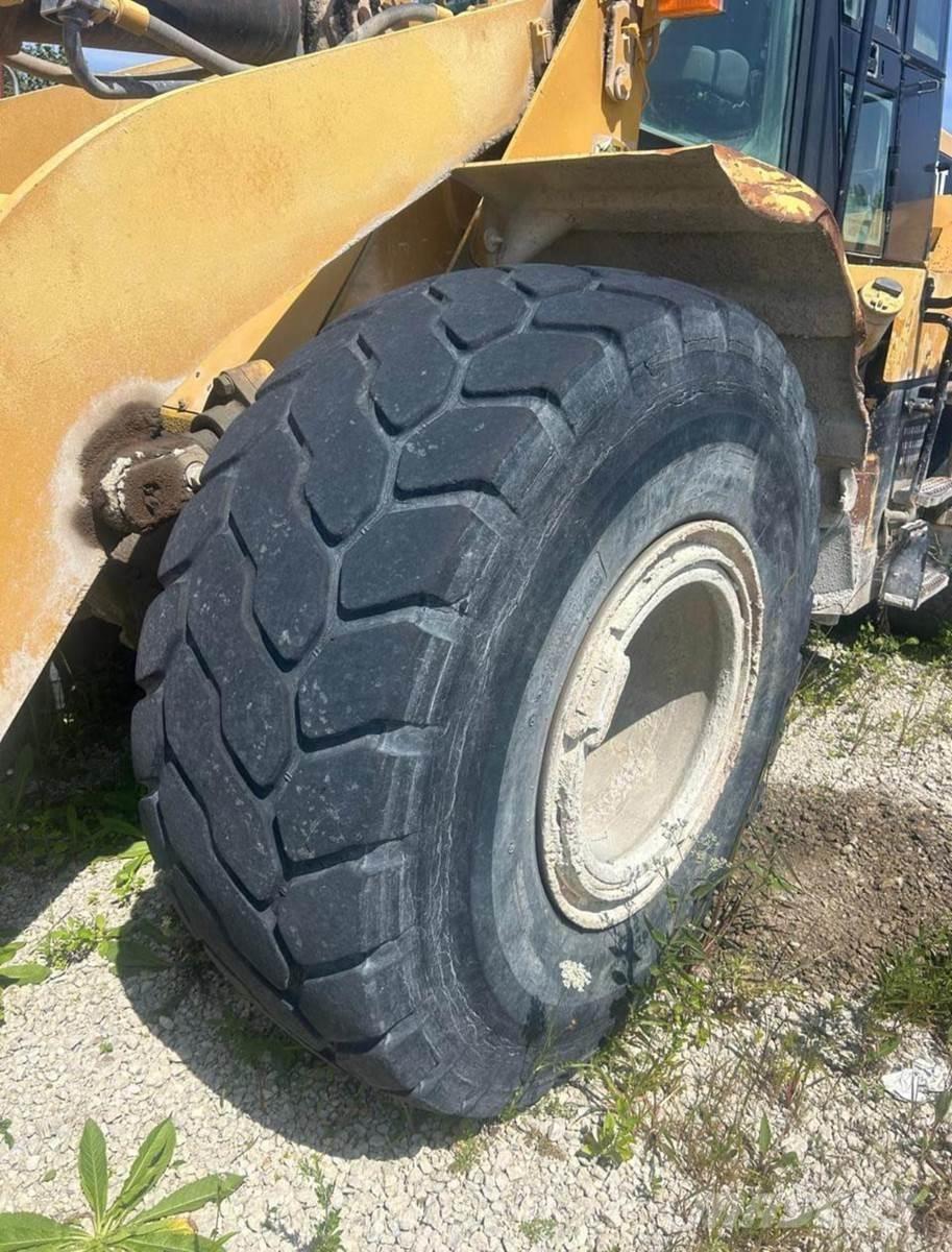 CAT 950G Naudoti ratiniai krautuvai