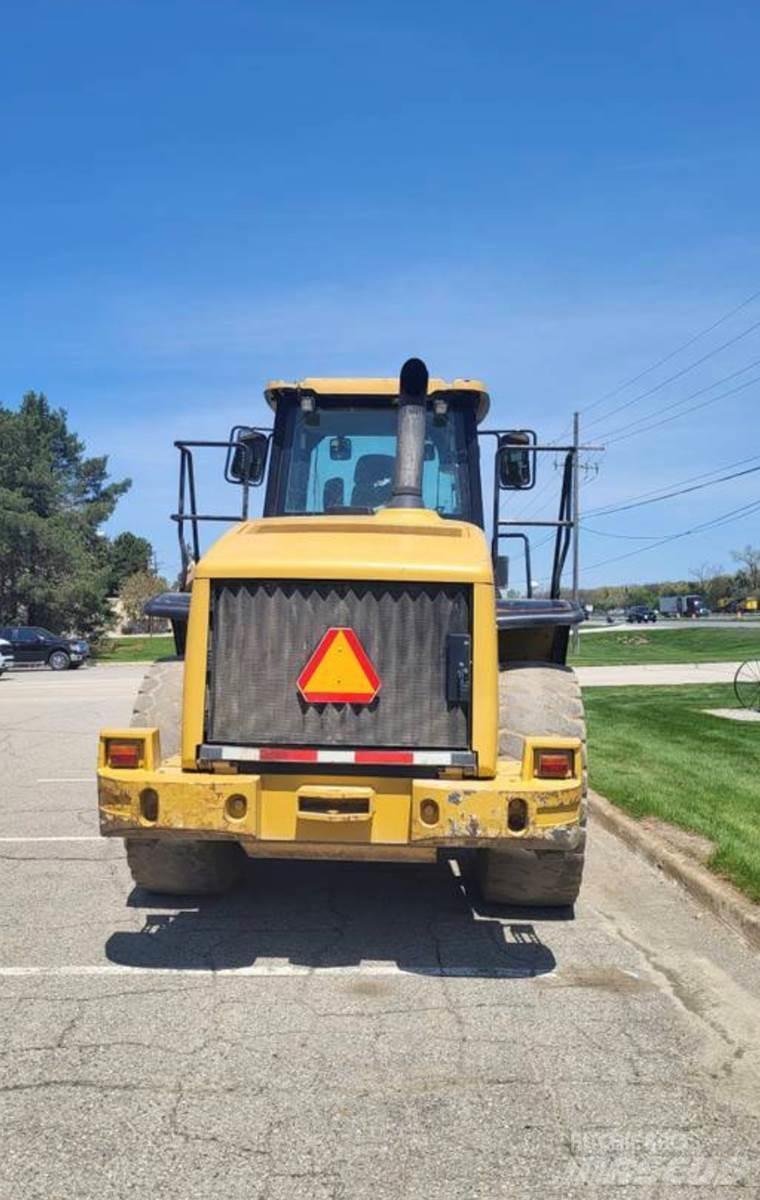 CAT 950H Naudoti ratiniai krautuvai