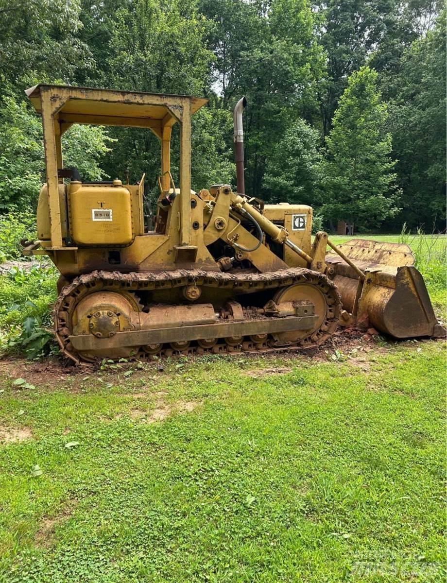 CAT 951C Vikšriniai krautuvai