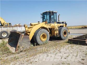 CAT 960F Naudoti ratiniai krautuvai