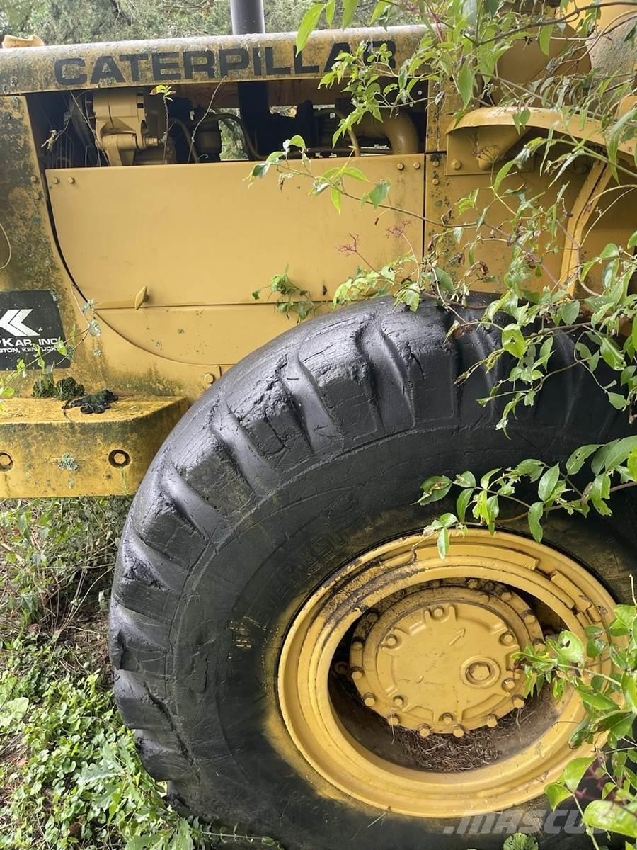 CAT 966 Naudoti ratiniai krautuvai