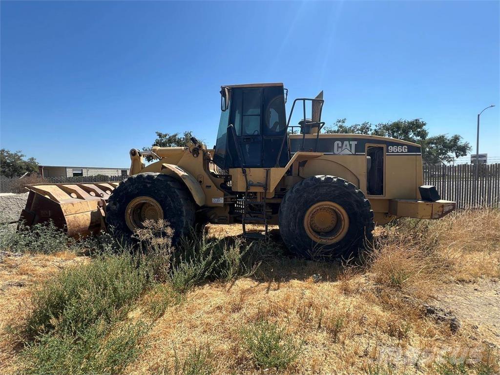 CAT 966G Naudoti ratiniai krautuvai