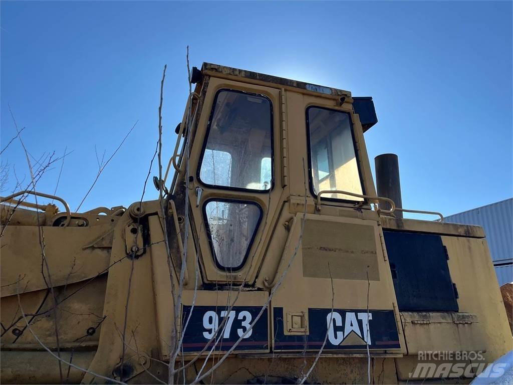 CAT 973 Vikšriniai krautuvai