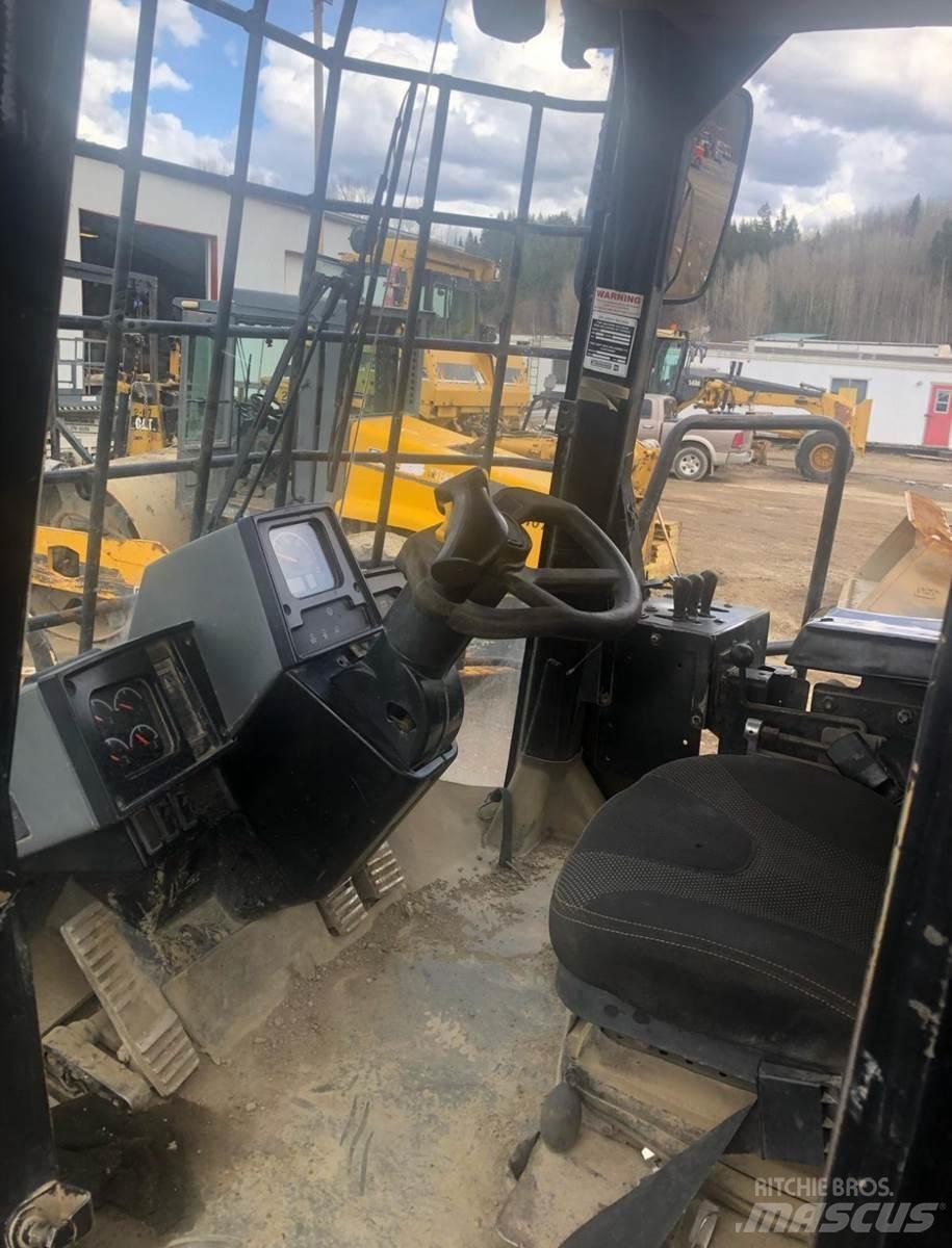 CAT 980G Naudoti ratiniai krautuvai