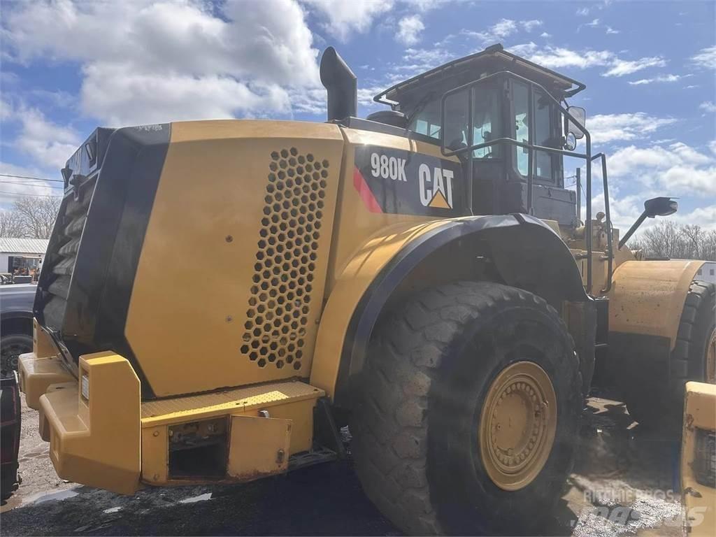 CAT 980K Naudoti ratiniai krautuvai