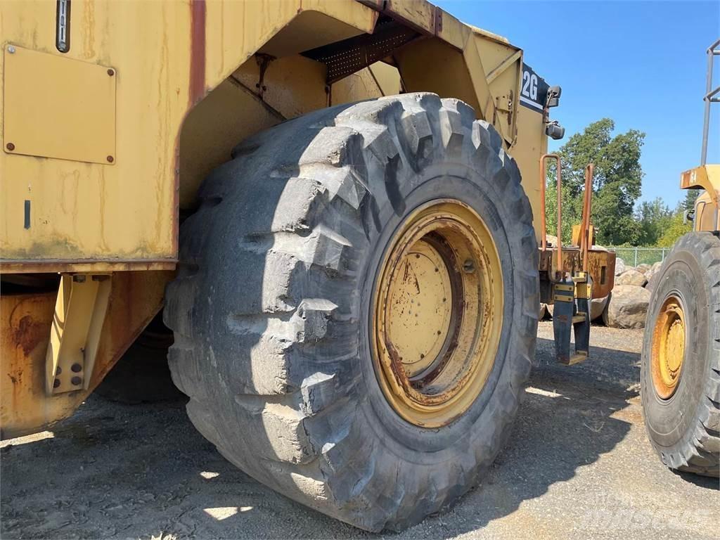 CAT 992G Naudoti ratiniai krautuvai