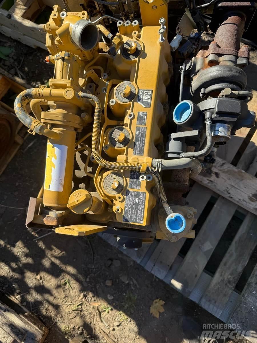 CAT C3.3B Varikliai
