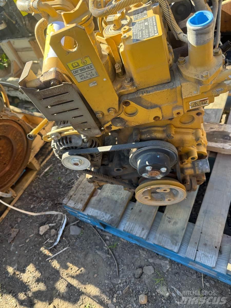CAT C3.3B Varikliai