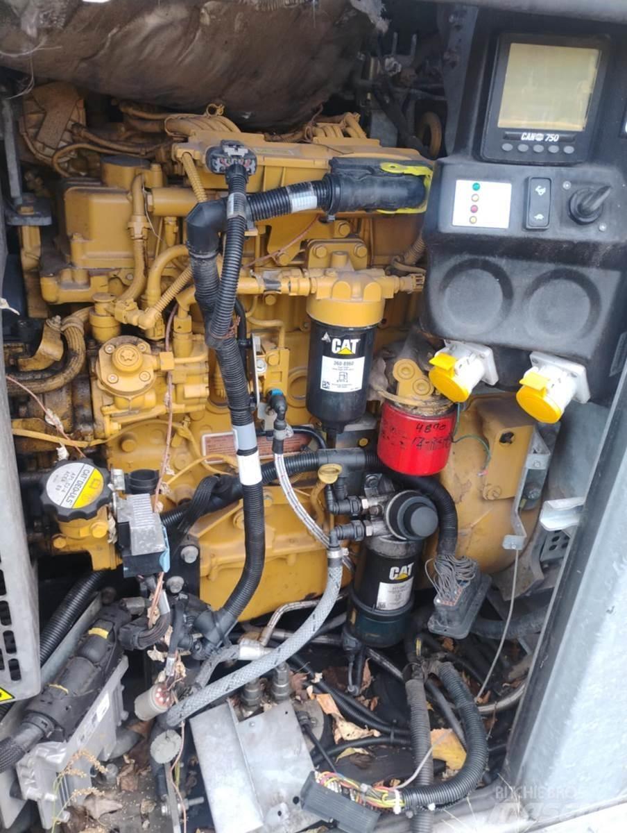 CAT C3.4B Varikliai