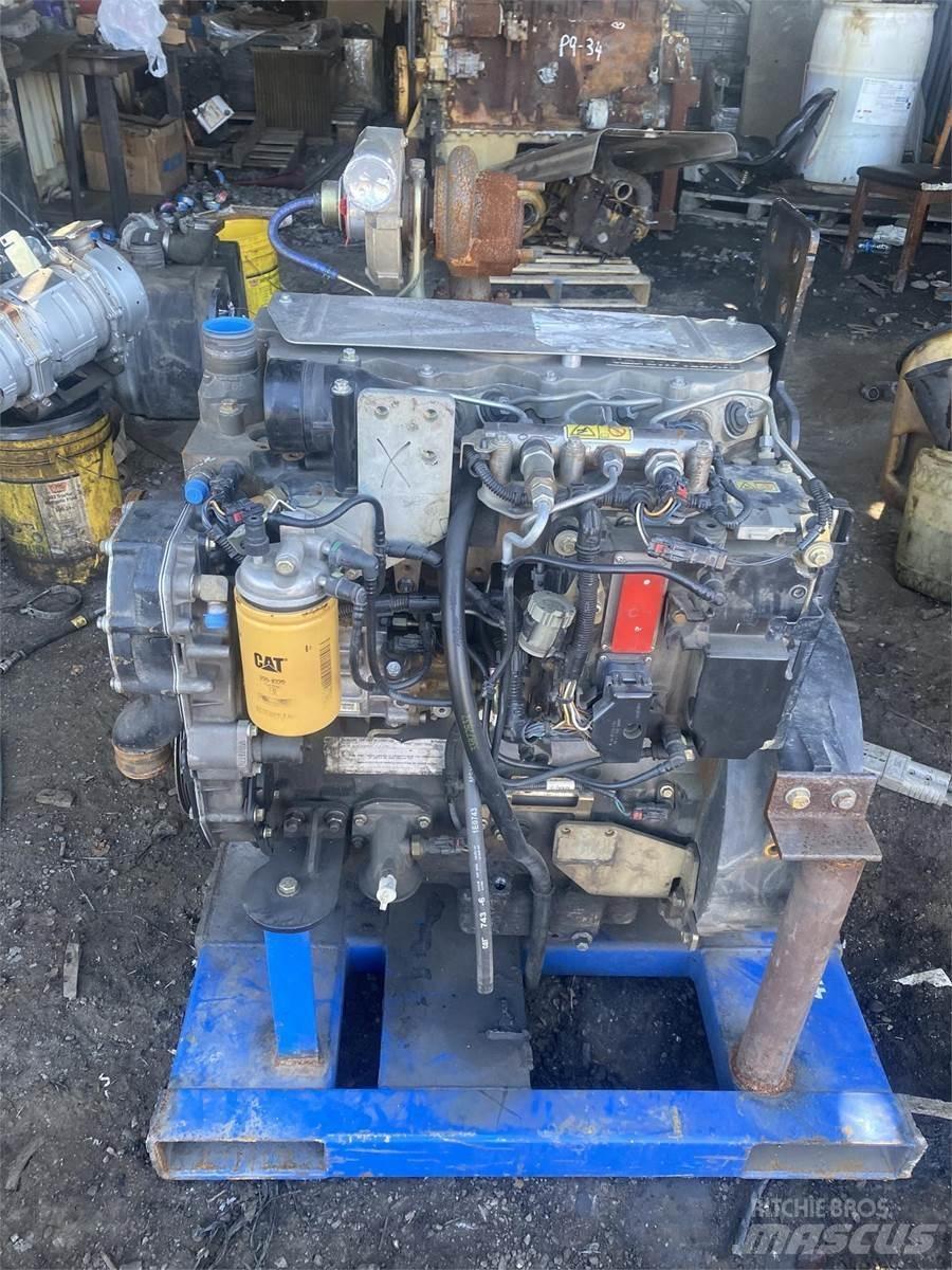 CAT C4.4 Varikliai