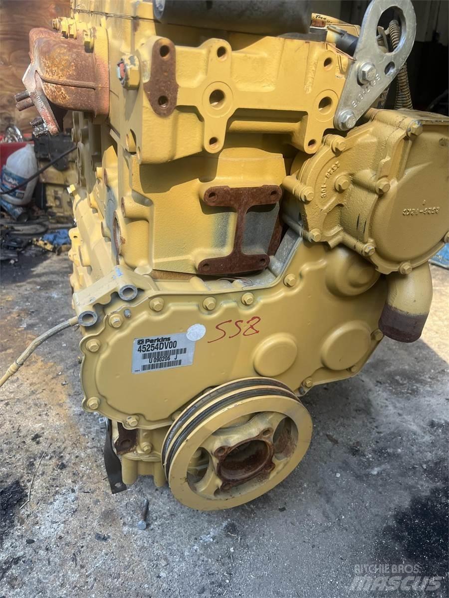 CAT C4.4 Varikliai