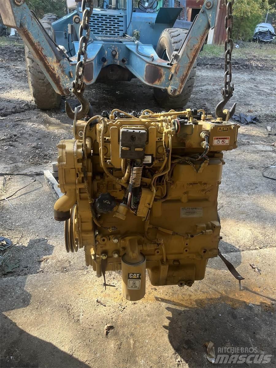 CAT C4.4 Varikliai