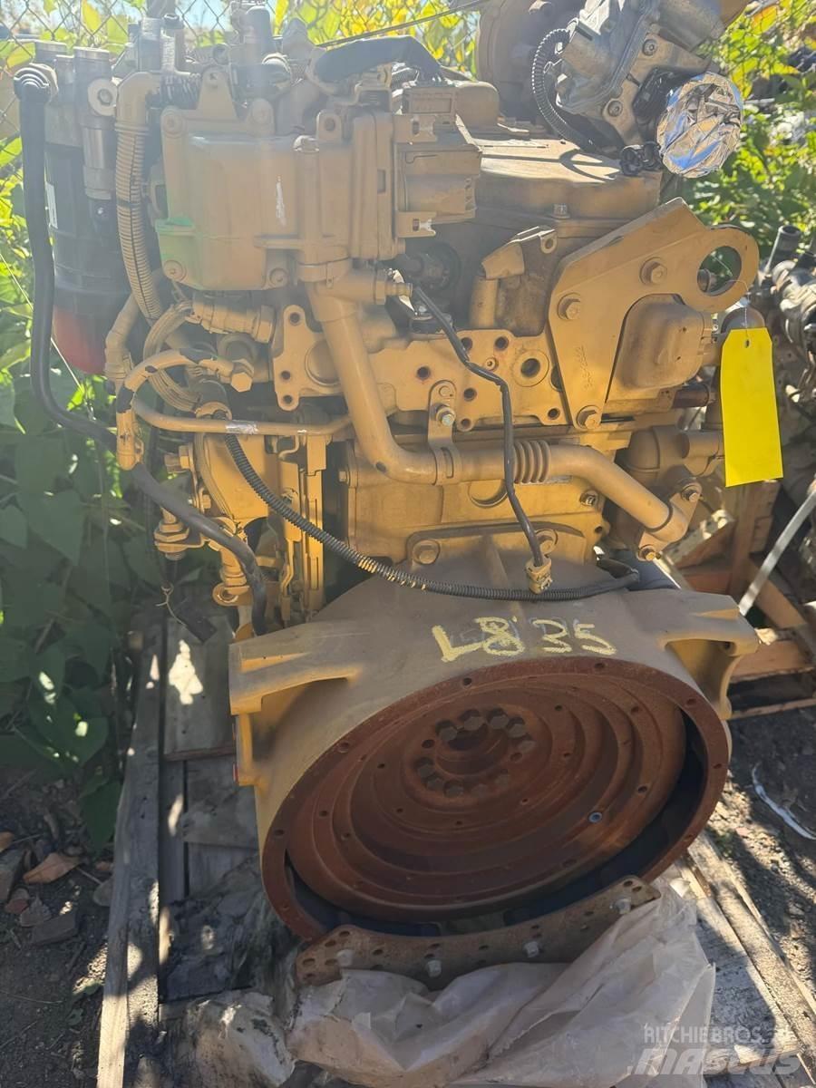 CAT C4.4 Varikliai