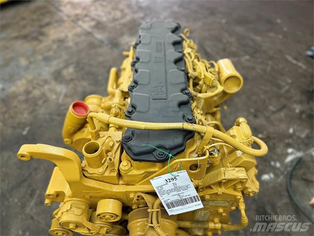 CAT C7 Varikliai