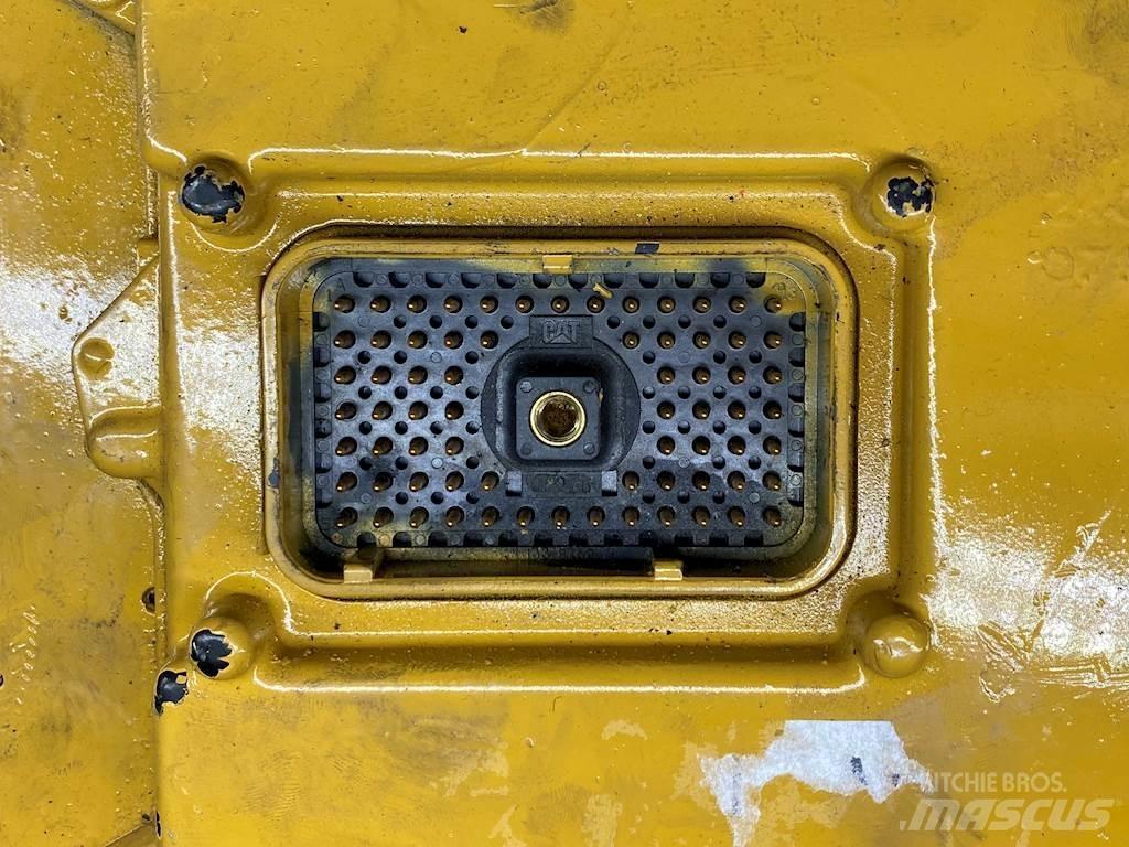 CAT C7 Varikliai