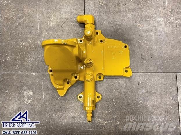 CAT C9 Transportas - Kita