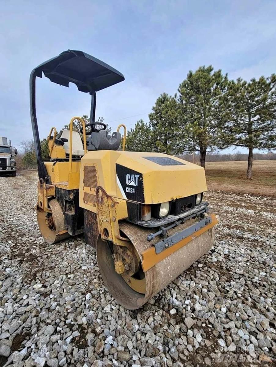 CAT CB24 Vieno būgno volai