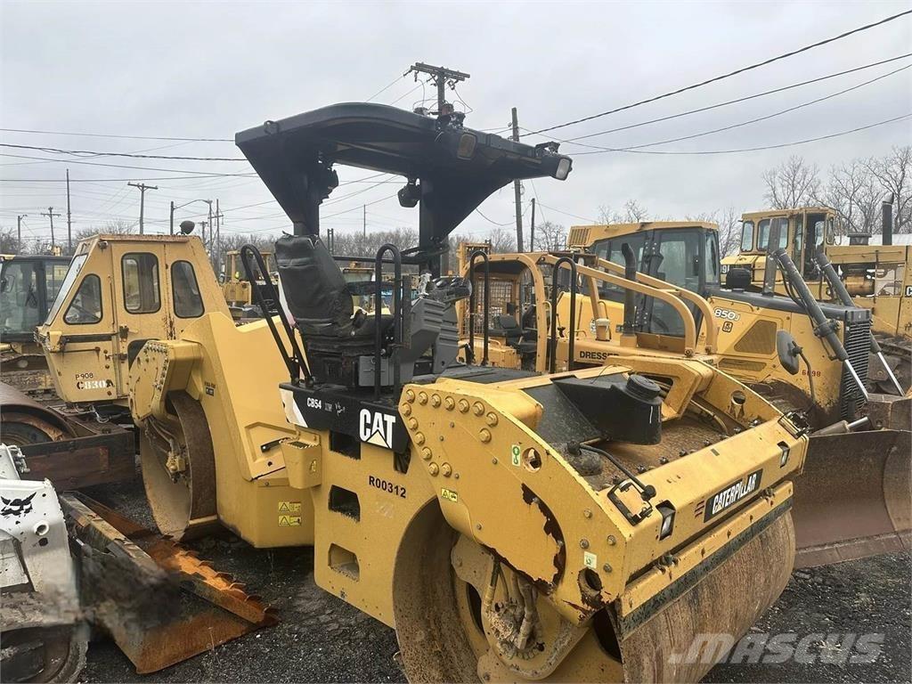 CAT CB54 Vieno būgno volai