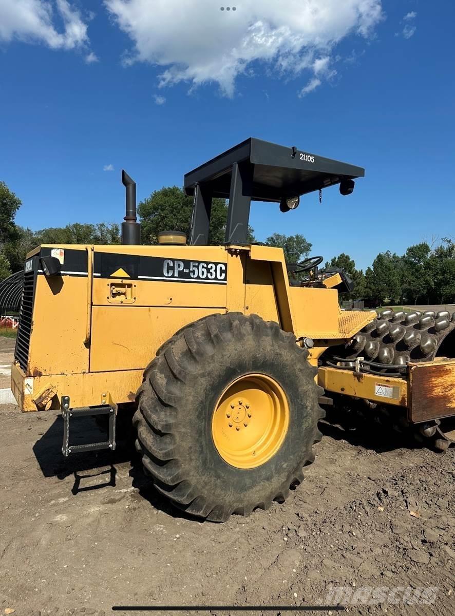 CAT CP563C Gruntiniai volai