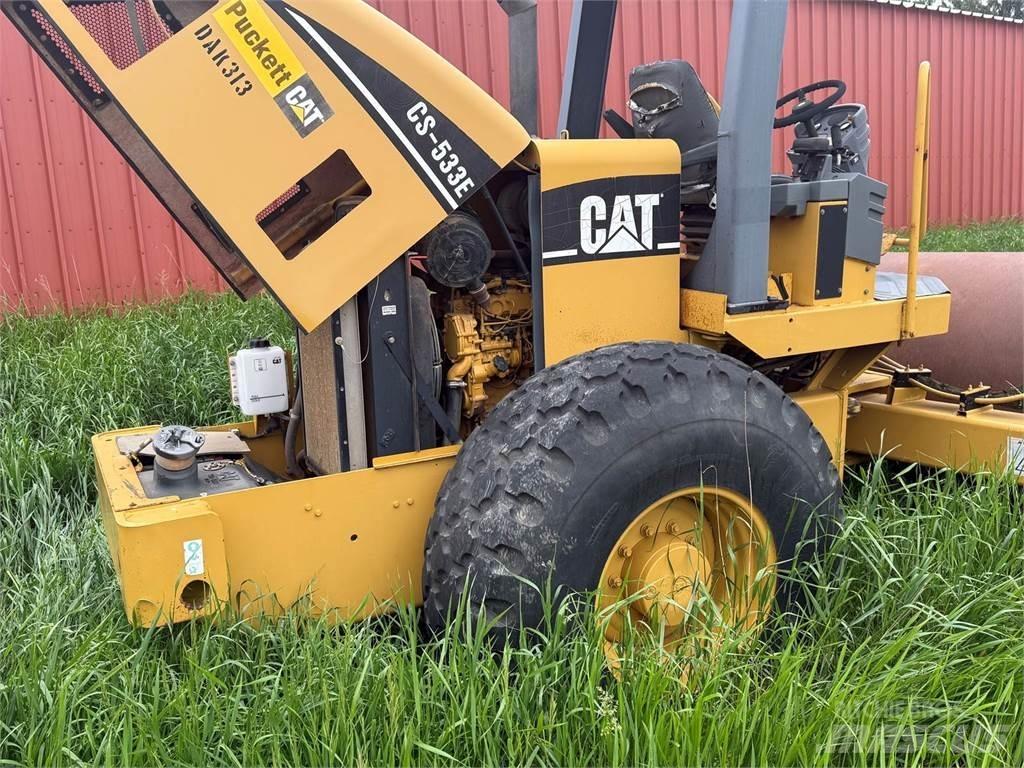 CAT CS533E Vieno būgno volai