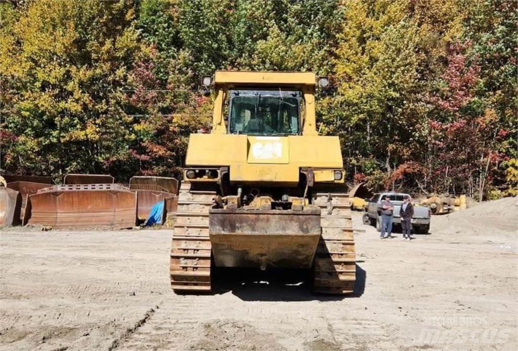 CAT D10T Vikšriniai buldozeriai