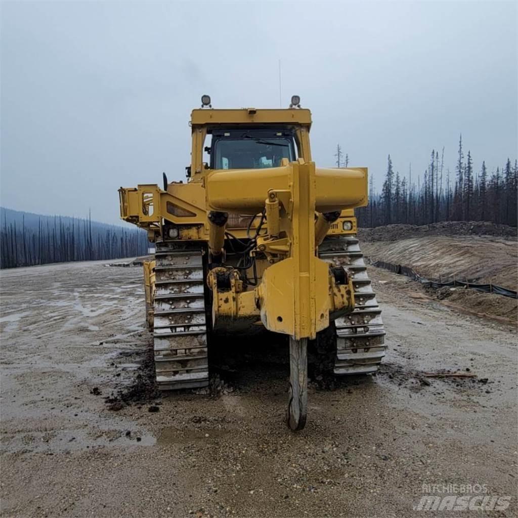 CAT D10T2 Vikšriniai buldozeriai