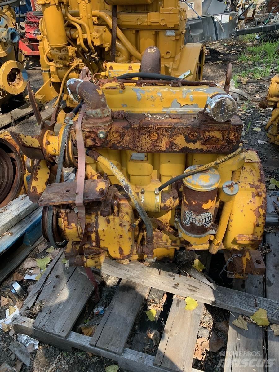 CAT D330 Varikliai