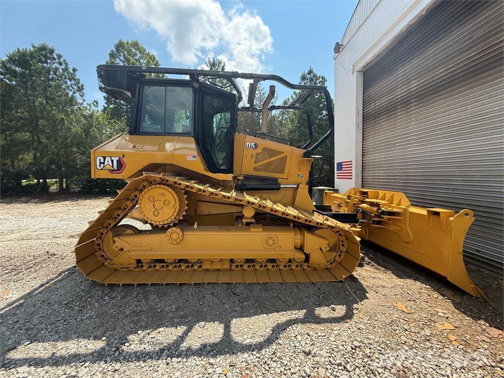 CAT D5 LGP Vikšriniai buldozeriai