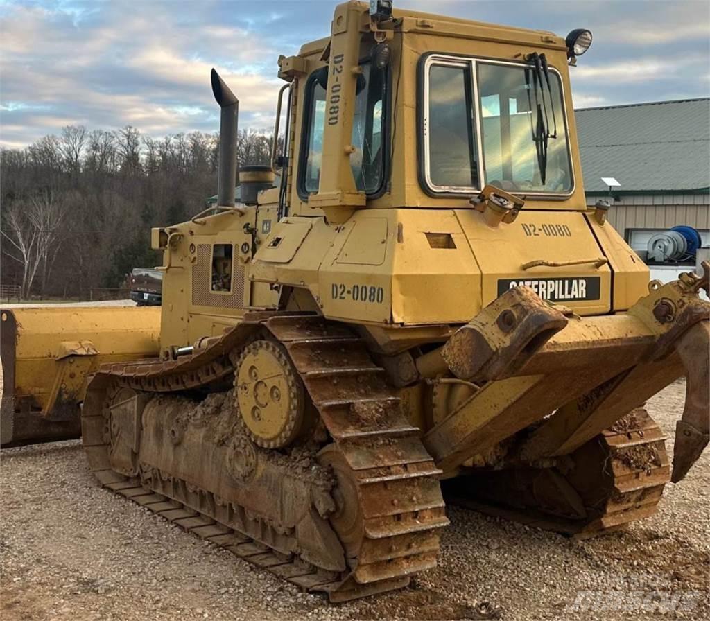 CAT D5H Vikšriniai buldozeriai