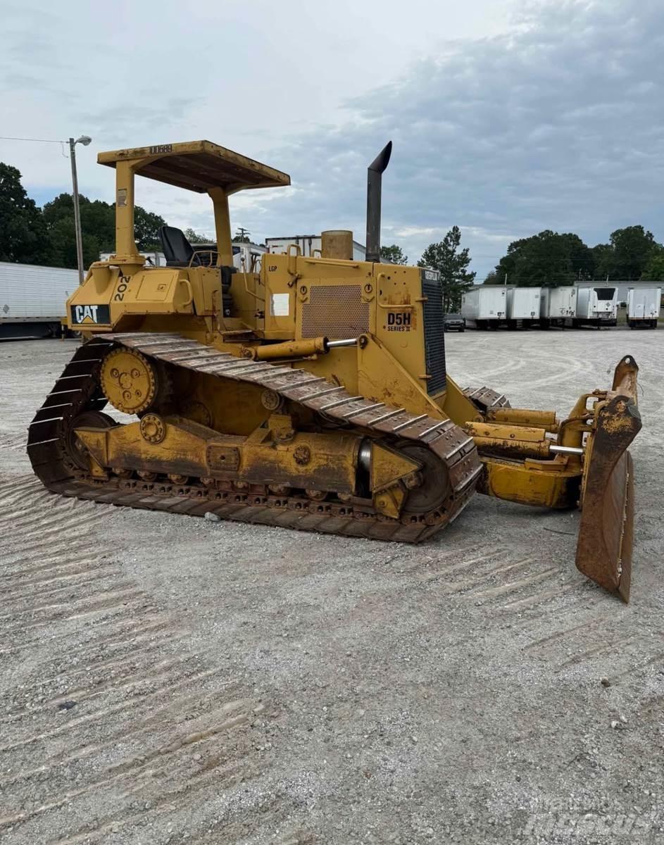 CAT D5H II Vikšriniai buldozeriai