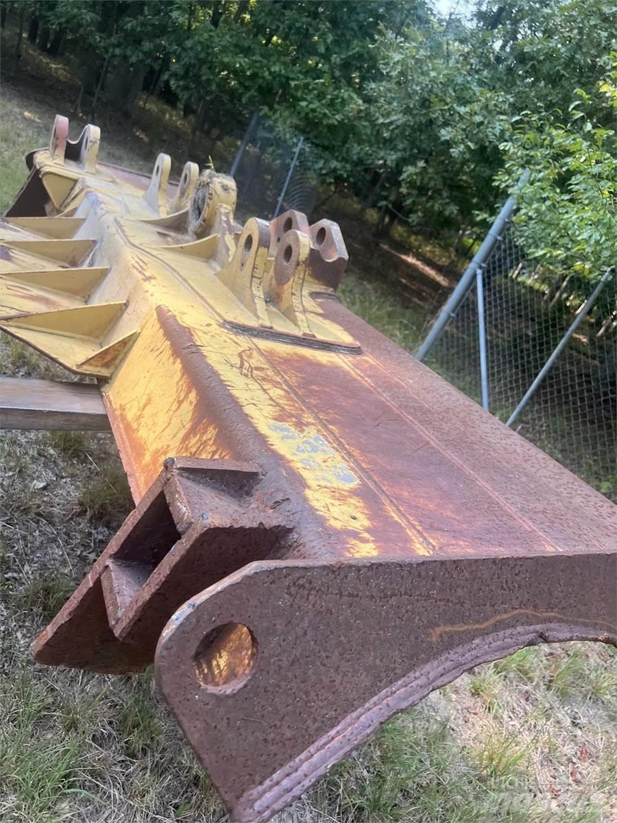 CAT D5K Peiliai