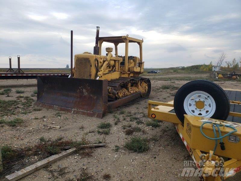 CAT D6C Vikšriniai buldozeriai