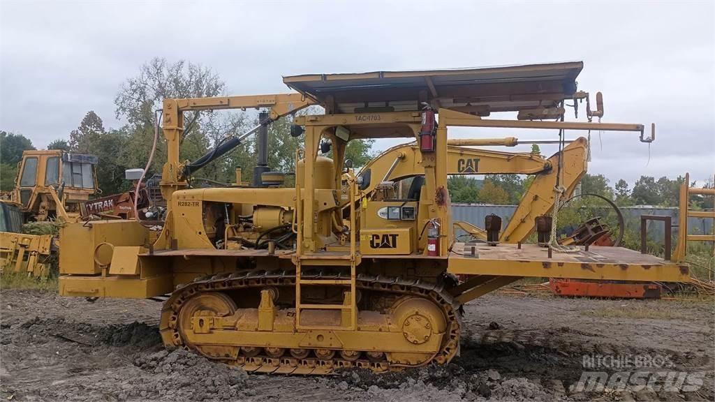 CAT D6D Vikšriniai buldozeriai