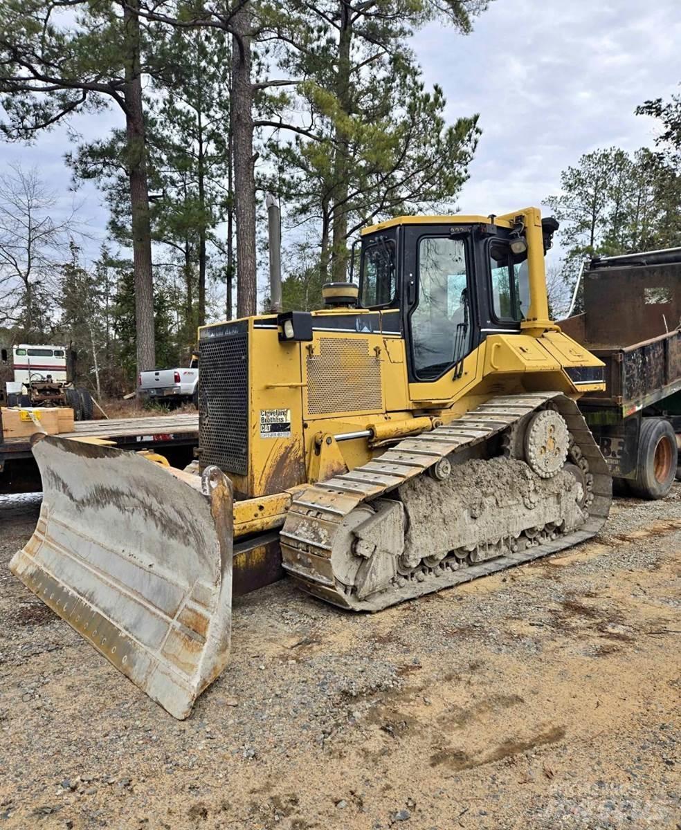 CAT D6M XL Vikšriniai buldozeriai