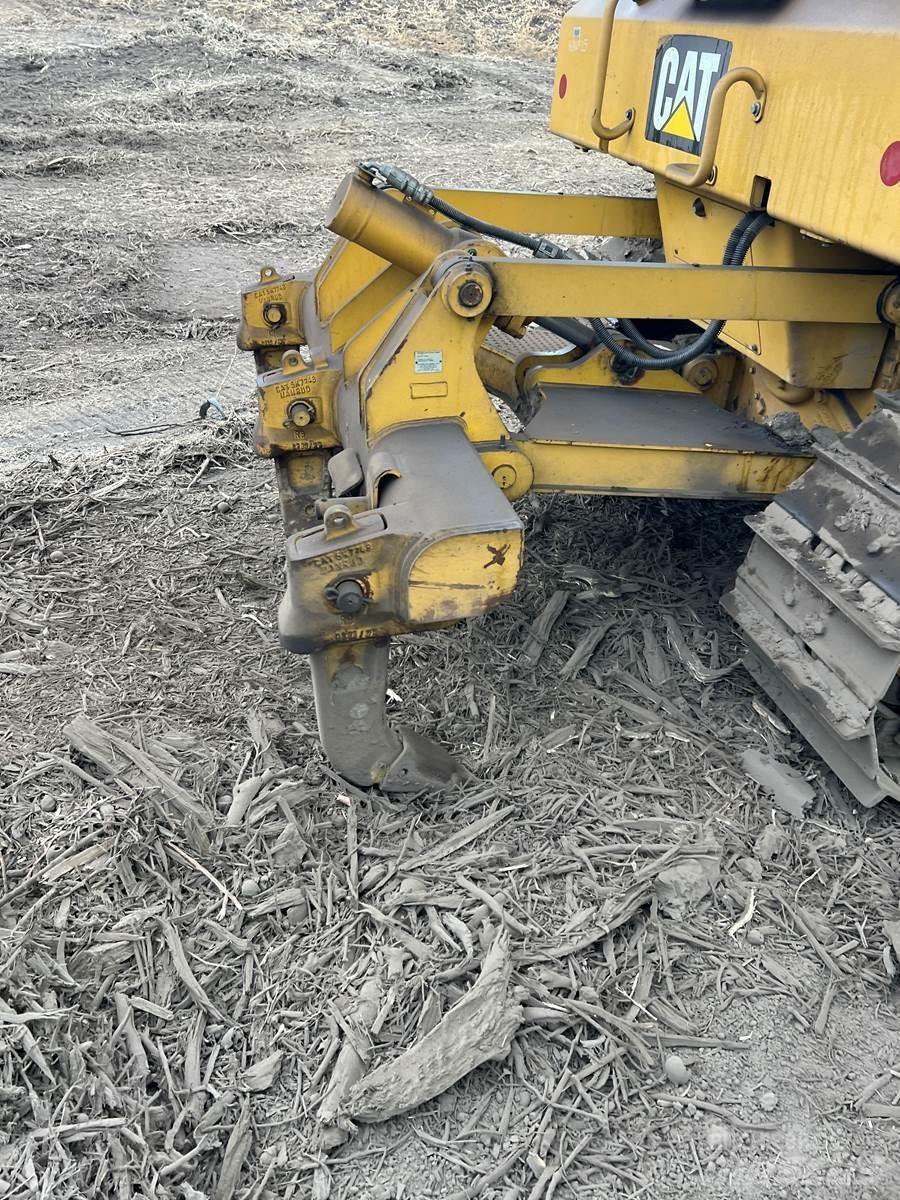 CAT D6N XL Vikšriniai buldozeriai
